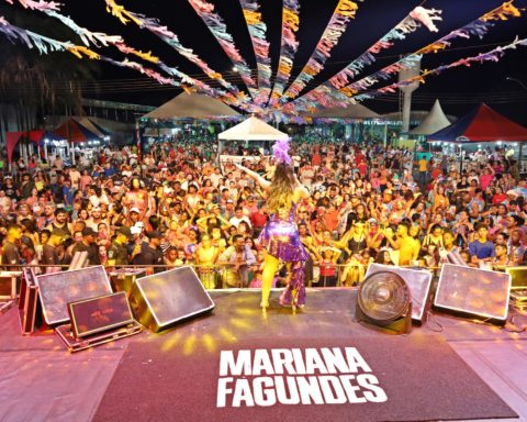 Show da cantora Mariana Fagundes realizado neste domingo (11)/ Foto: Prefeitura Municipal