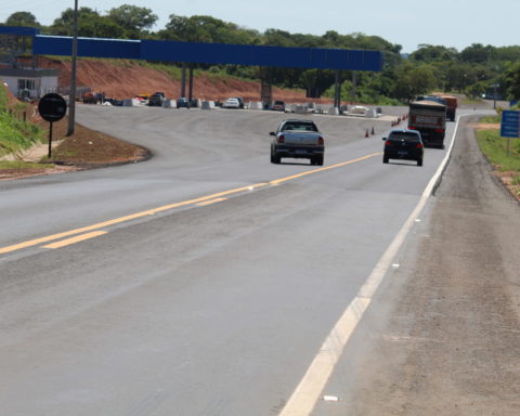 BR-436: Cobrança da tarifa do pedágio que dá acesso à Ponte Rodoferroviária terá início neste domingo