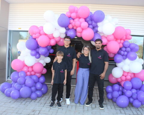 A nova loja Magia Festas foi inaugurada nesta terça-feira (25)/ Foto: Costa Leste News