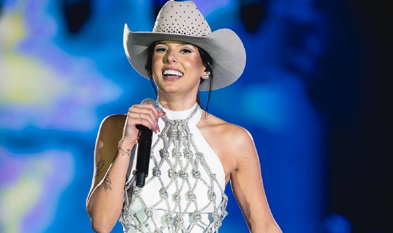 A cantora Ana Castela se apresentará na FICCAP neste sábado/ Foto: Reprodução Internet