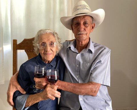 Sebastião e Vicentina celebram 70 anos de casamento nesta segunda-feira/ Foto: Costa Leste News
