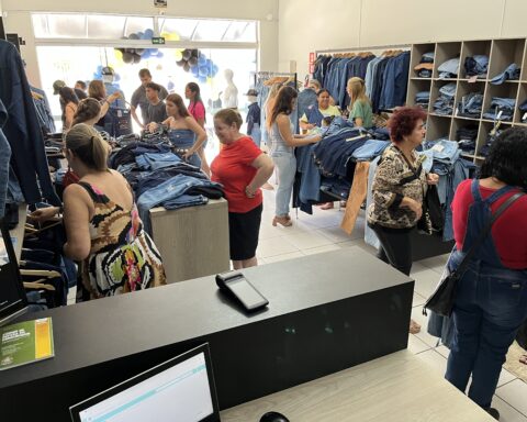 Loja Mais Jeans é inaugurada em Aparecida do Taboado com peças a partir de R$ 49,90