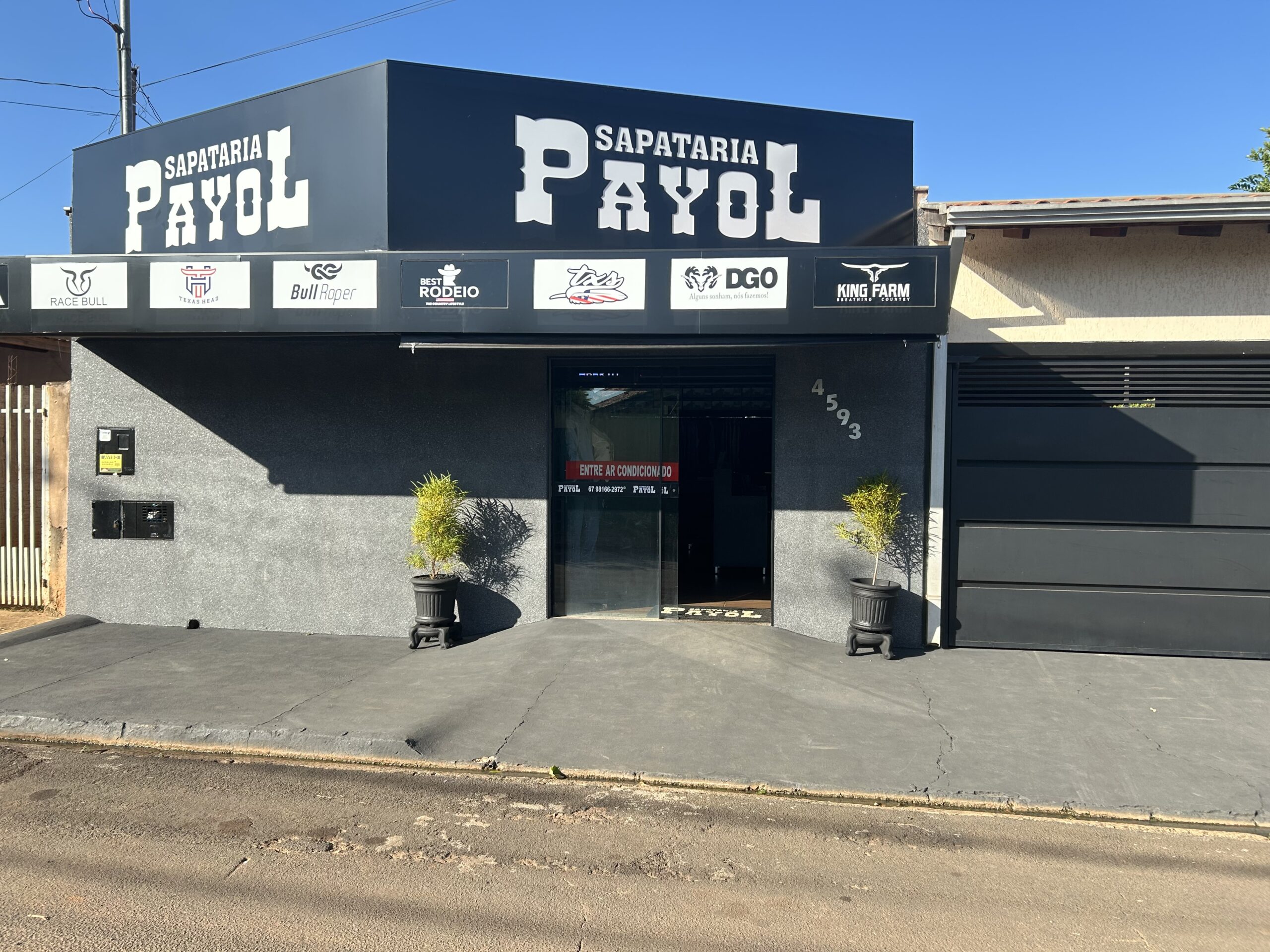 Sapataria Payol celebra 12 anos e reinaugura espaço com café da manhã especial em Aparecida do Taboado