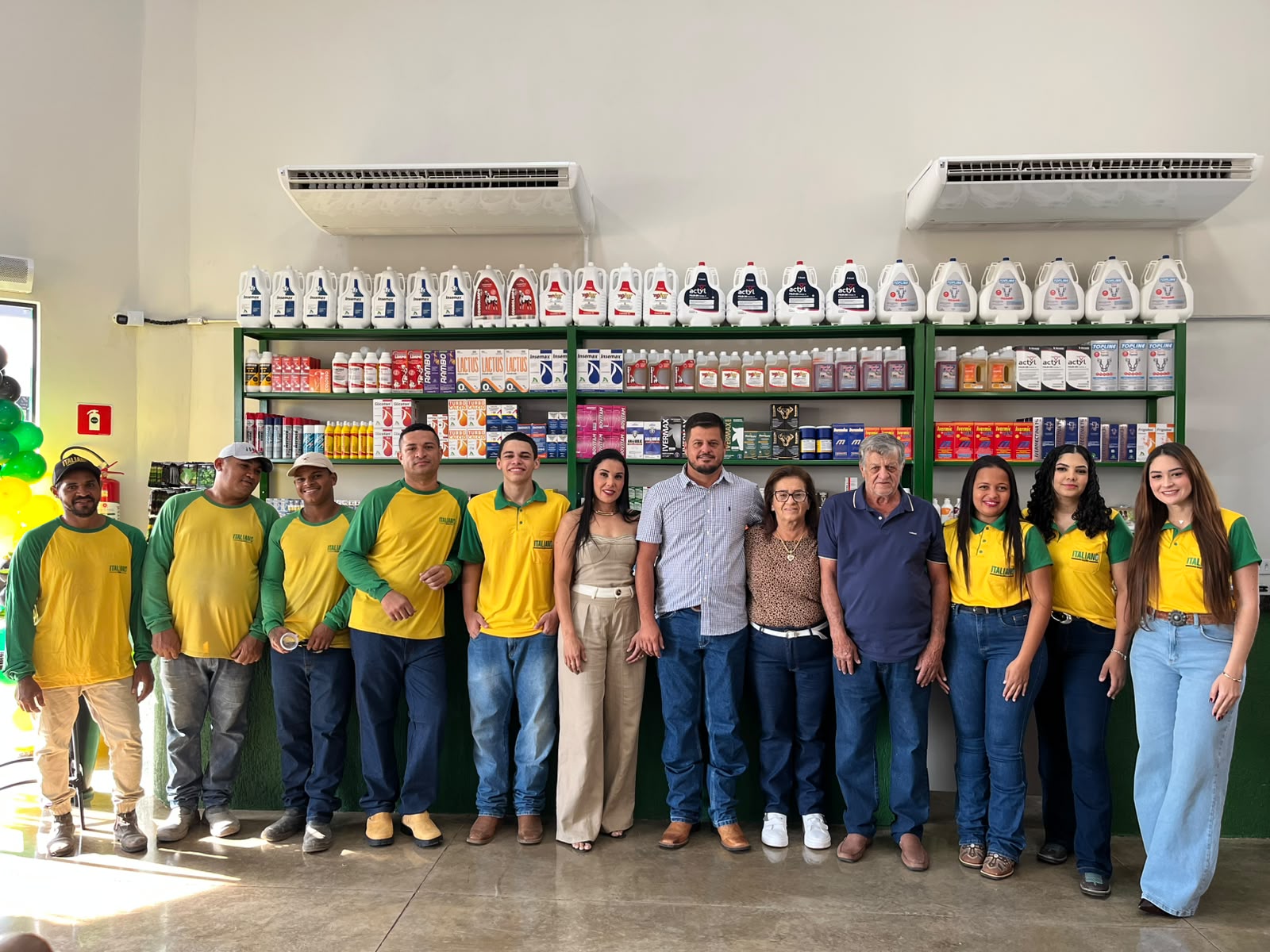 Equipe da Italiano Agropecuária em Aparecida do Taboado MS